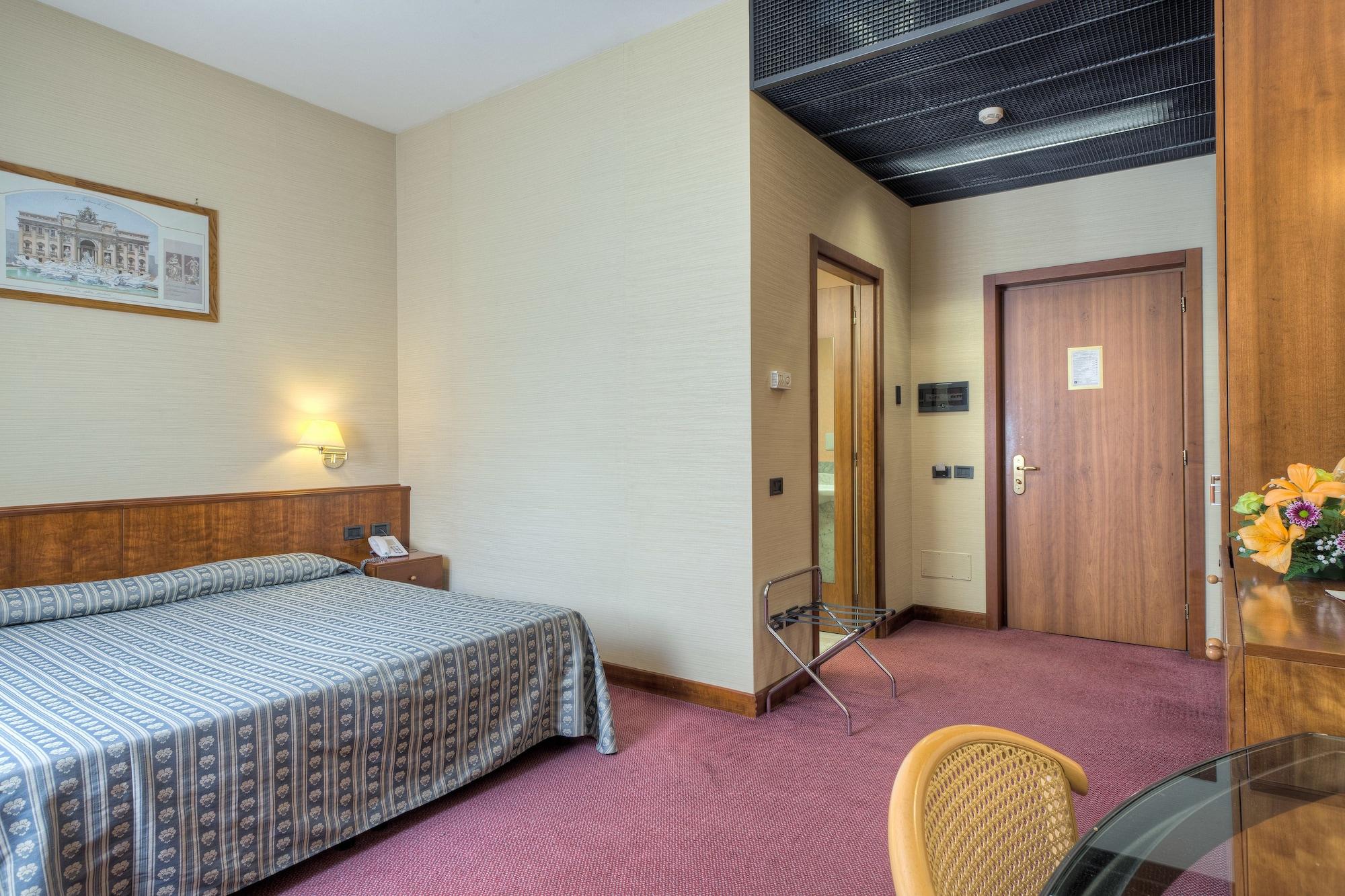 Hotel Petra Roma Esterno foto