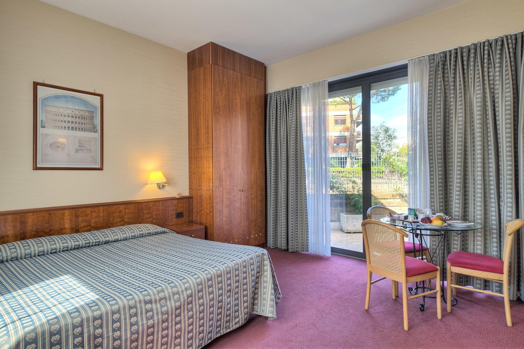 Hotel Petra Roma Esterno foto