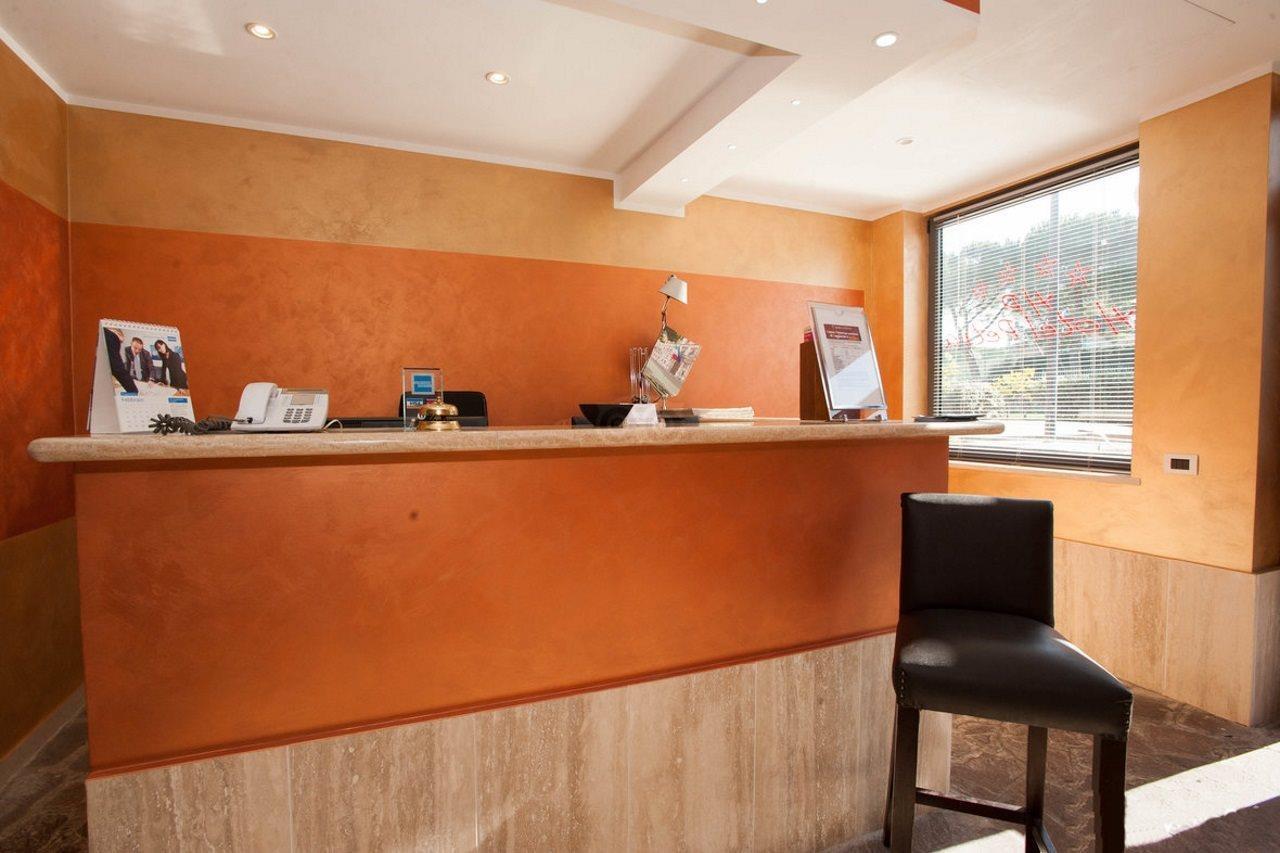 Hotel Petra Roma Esterno foto