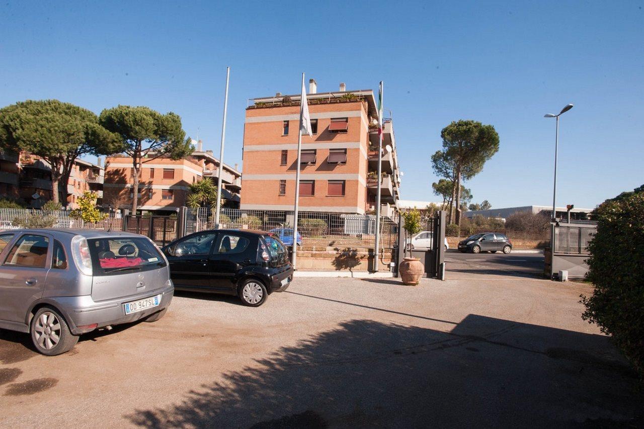 Hotel Petra Roma Esterno foto